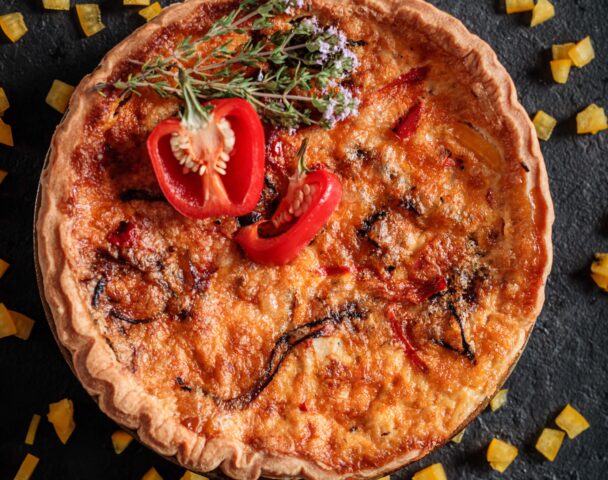 Quiche poulet basquaise