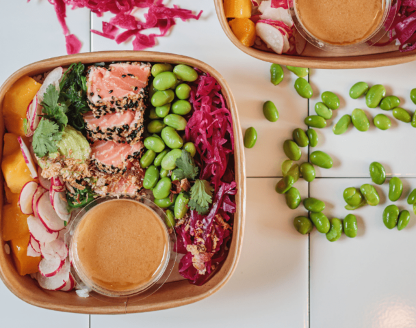 Salmon tataki bowl